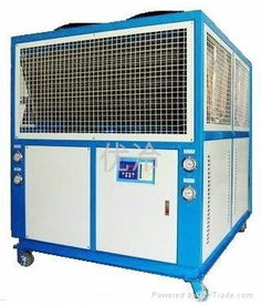 風冷螺桿式冷水機組 現代工業的能效冷卻核心